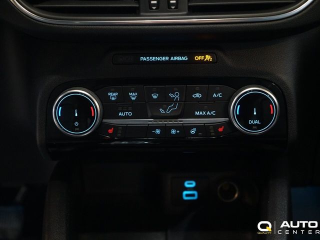 2022 Ford Escape Titanium Hybrid AWD - 22954407 - 21