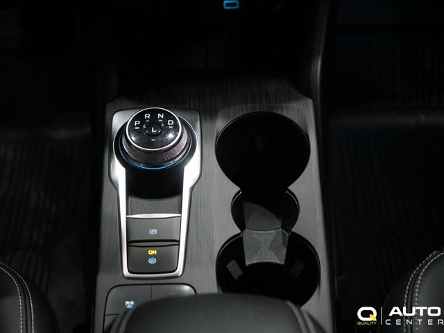 2022 Ford Escape Titanium Hybrid AWD - 22954407 - 23