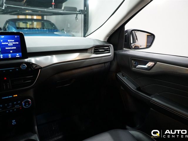 2022 Ford Escape Titanium Hybrid AWD - 22954407 - 24