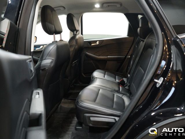 2022 Ford Escape Titanium Hybrid AWD - 22954407 - 29