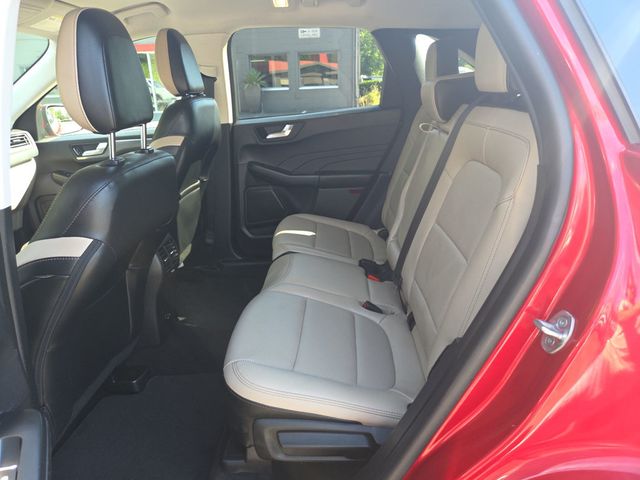 2022 Ford Escape Titanium Hybrid AWD - 23042094 - 9