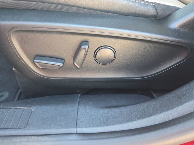 2022 Ford Escape Titanium Hybrid AWD - 23042094 - 17
