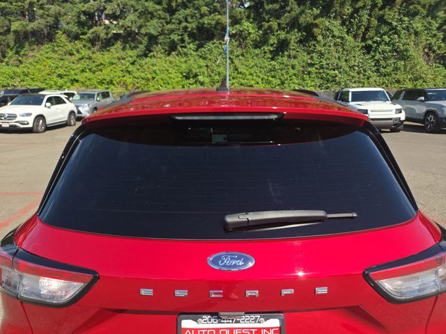 2022 Ford Escape Titanium Hybrid AWD - 23042094 - 24