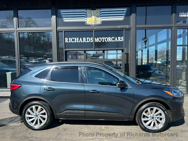 2022 Ford Escape Titanium Hybrid AWD - 23008079 - 0
