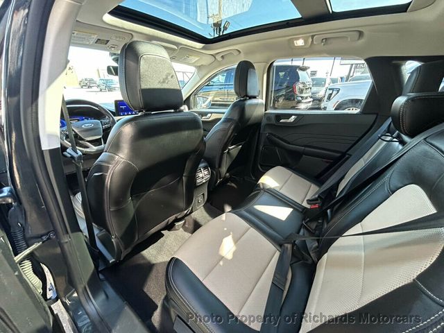 2022 Ford Escape Titanium Hybrid AWD - 23008079 - 16