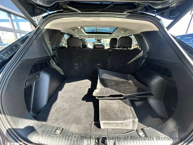 2022 Ford Escape Titanium Hybrid AWD - 23008079 - 17