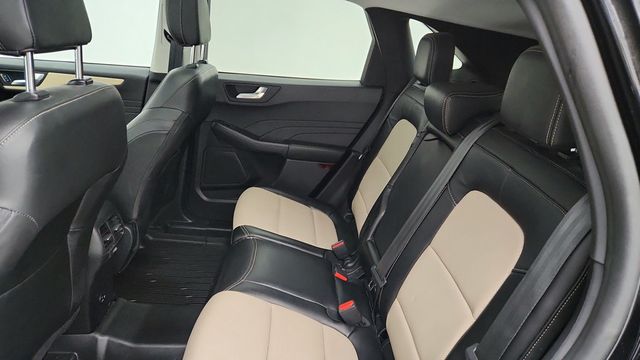 2022 Ford Escape Titanium Hybrid AWD with Elite Package & Panoramic Vista Roof - 22946099 - 20