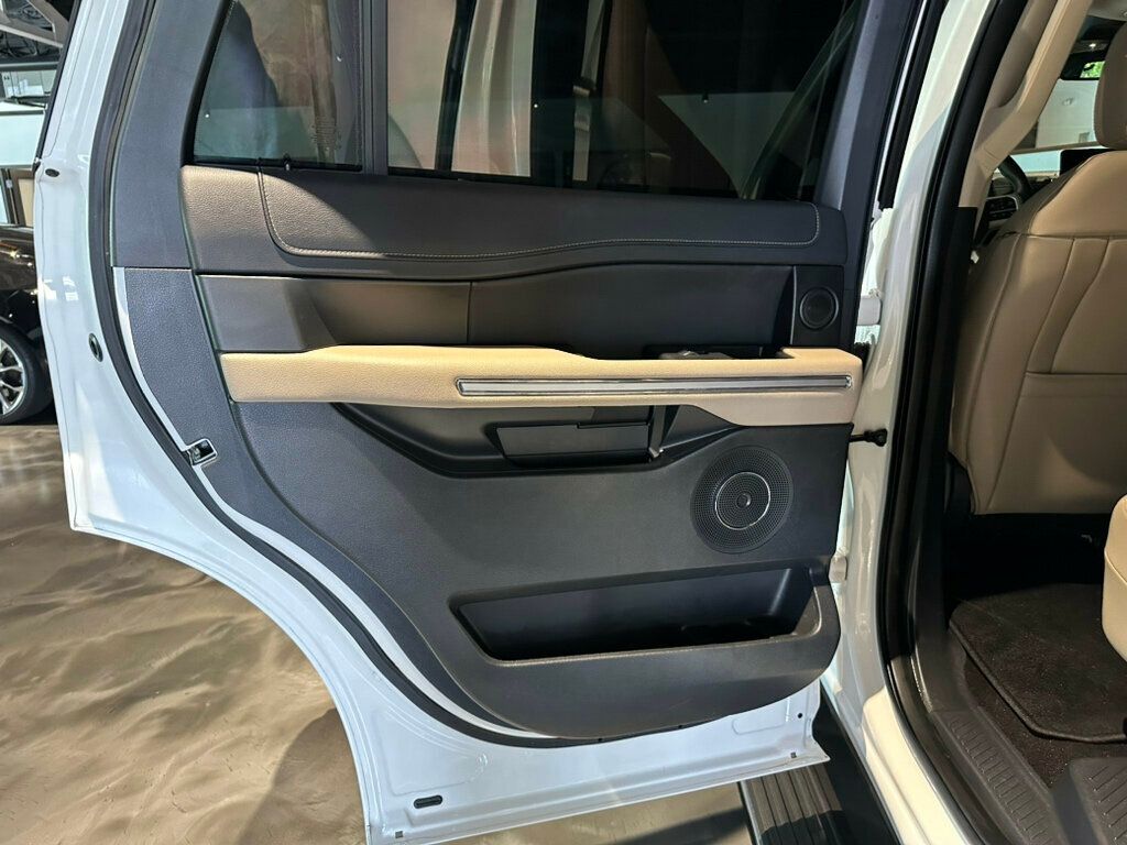2022 Ford Expedition Limited/PanoRoof/ActiveParkAssist/Htd&CldSeats/B&O Sound - 22424360 - 11