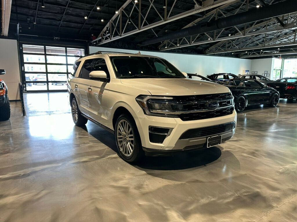 2022 Ford Expedition Limited/PanoRoof/ActiveParkAssist/Htd&CldSeats/B&O Sound - 22424360 - 6