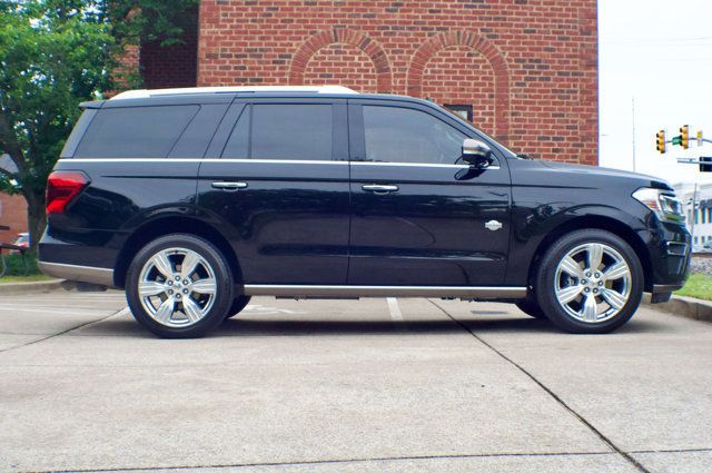 2022 Ford Expedition MSRP$81945/KingRanch/2ndRowCaptains/PanoramicSunroof/NAV - 23017825 - 3