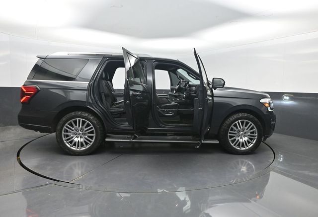 2022 Ford Expedition Platinum 4x4 - 23003820 - 35