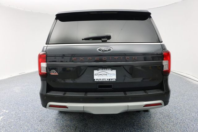 2022 Ford Expedition Timberline 4x4 with Equipment Group 501A - 22938585 - 3