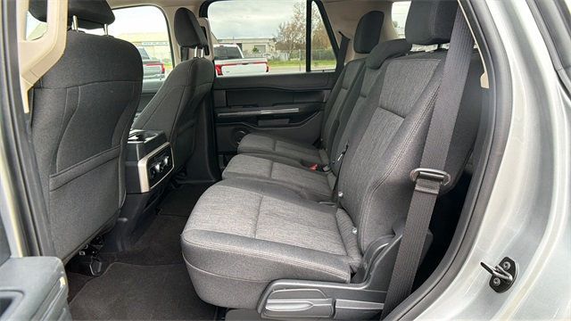 2022 Ford Expedition XLT 4x2 - 22961780 - 9