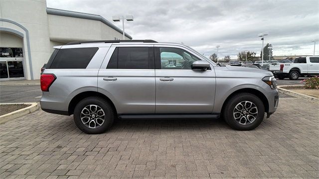 2022 Ford Expedition XLT 4x2 - 22961780 - 1