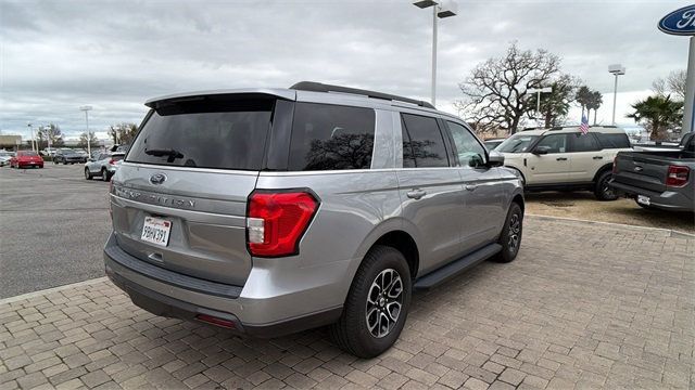 2022 Ford Expedition XLT 4x2 - 22961780 - 2