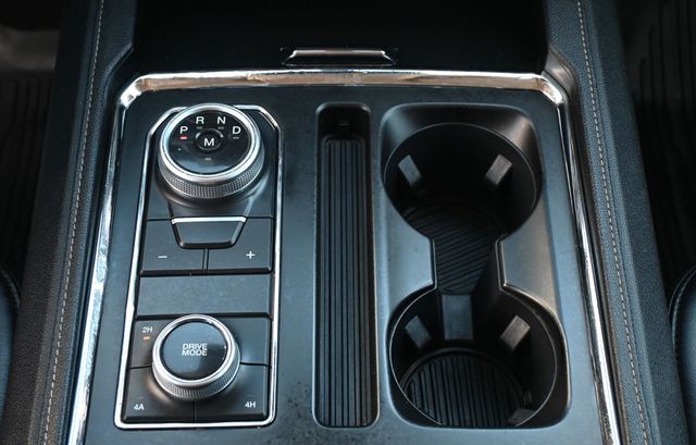 2022 Ford Expedition XLT 4x4 3rd Row Seat - 23012646 - 13