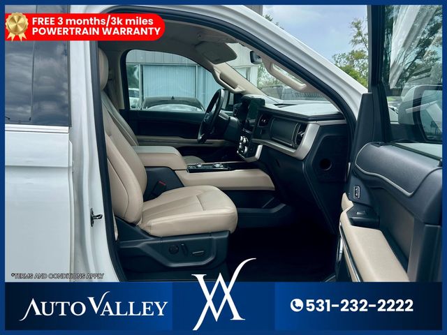 2022 Ford Expedition XLT Sport Utility 4D - 23029641 - 17