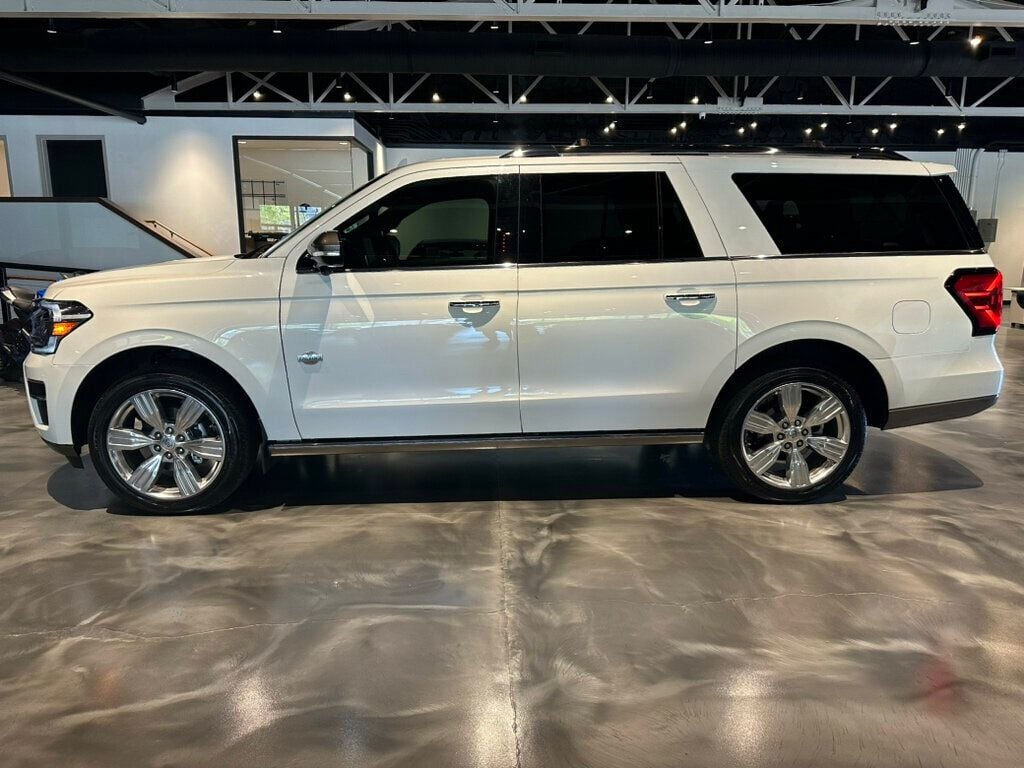 2022 Ford Expedition Max KingRanch/4X4/PanoRoof/HeavyDutyTowPkg/PanoRoof/CaptainsChairs - 22569035 - 1