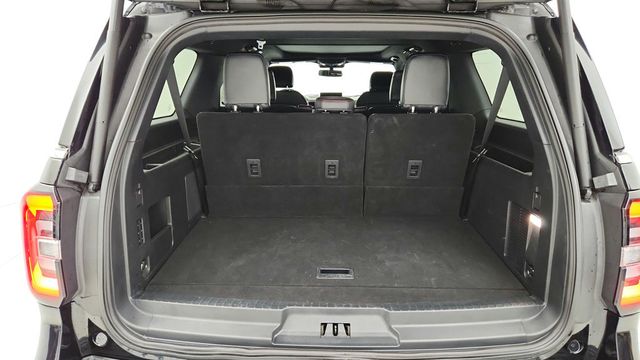 2022 Ford Expedition Max Limited 4x4 with Equipment 303A, 3.73 eLSD & 15.5'' Screen - 22942680 - 23