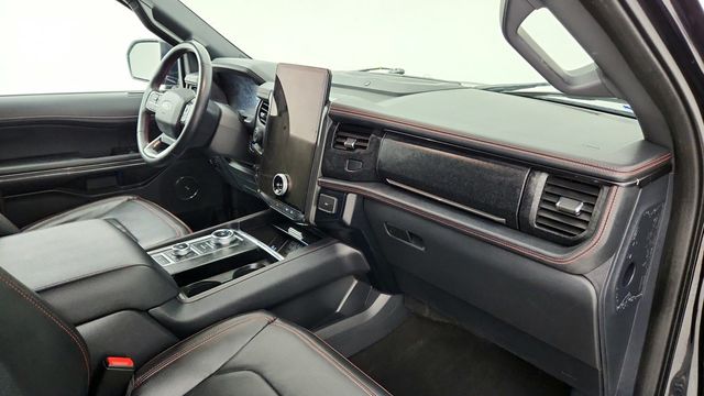 2022 Ford Expedition Max Limited 4x4 with Equipment 303A, 3.73 eLSD & 15.5'' Screen - 22942680 - 26