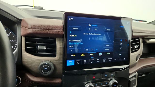 2022 Ford Expedition Max Limited 4x4 with Heavy-Duty Trailer Tow Package - 22950715 - 17