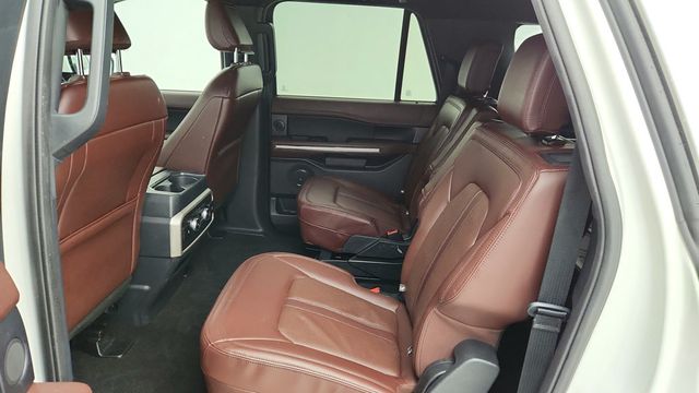 2022 Ford Expedition Max Limited 4x4 with Heavy-Duty Trailer Tow Package - 22950715 - 21
