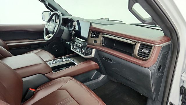 2022 Ford Expedition Max Limited 4x4 with Heavy-Duty Trailer Tow Package - 22950715 - 26