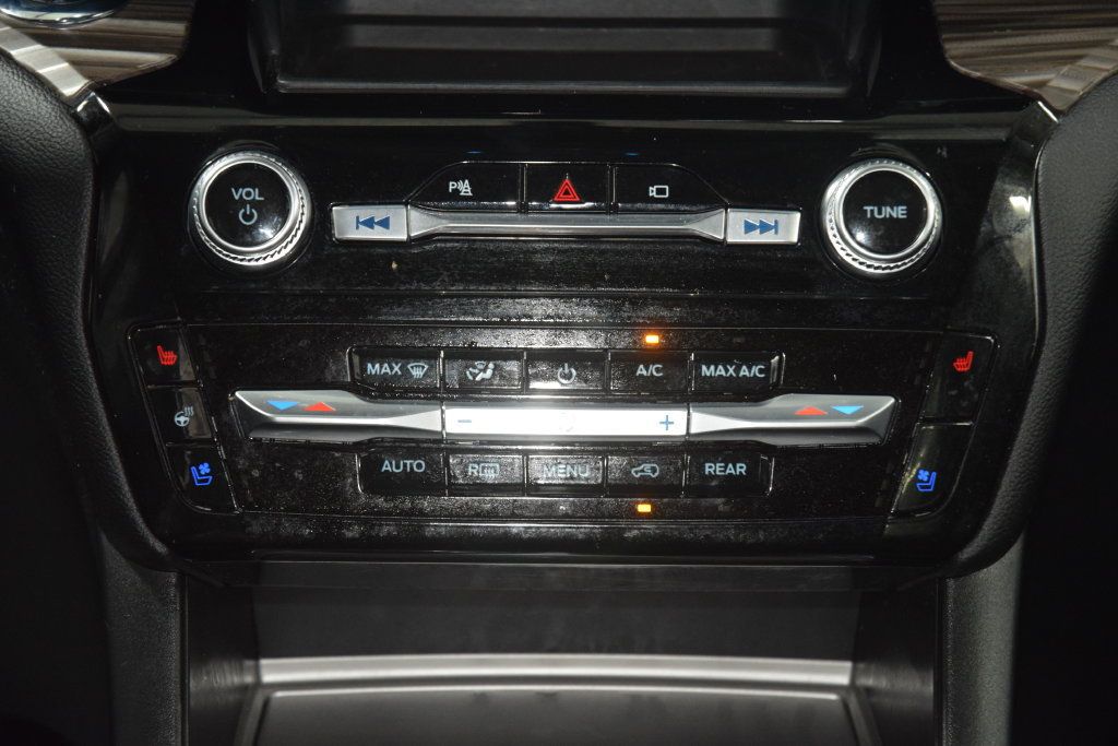 2022 Ford Explorer Limited - 23082407 - 25