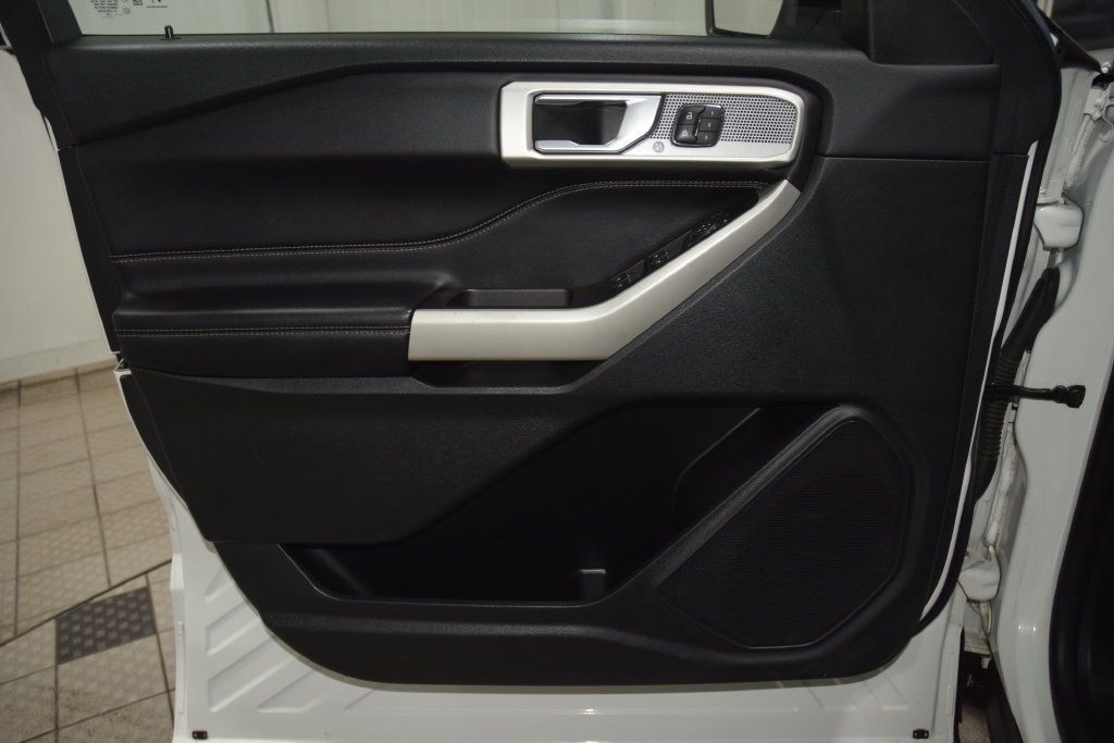 2022 Ford Explorer Limited - 23082407 - 38