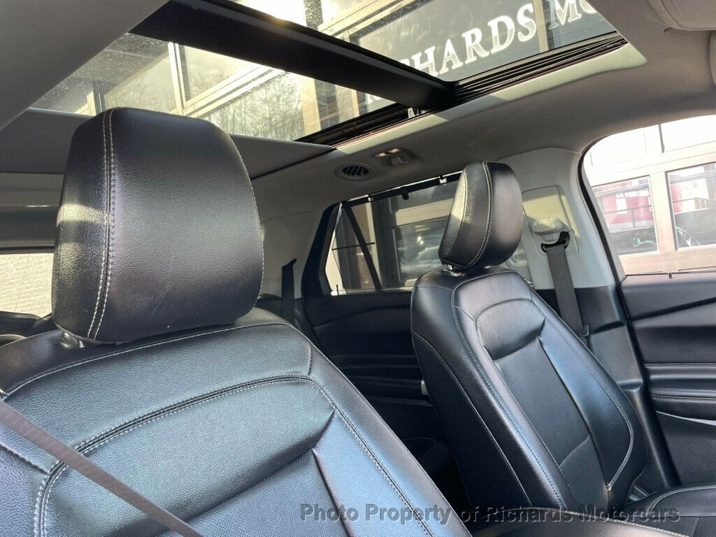 2022 Ford Explorer Limited 4WD - 23008081 - 22