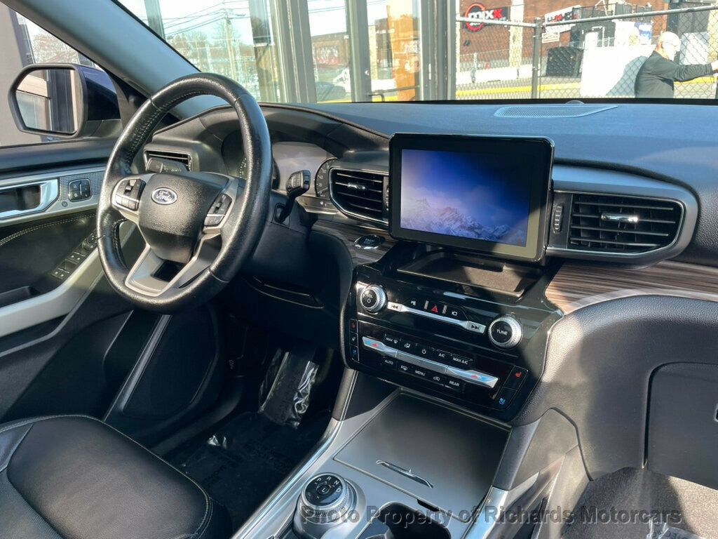 2022 Ford Explorer Limited 4WD - 23008081 - 23