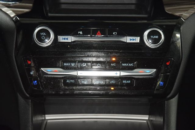 2022 Ford Explorer Limited 4WD - 23082407 - 26
