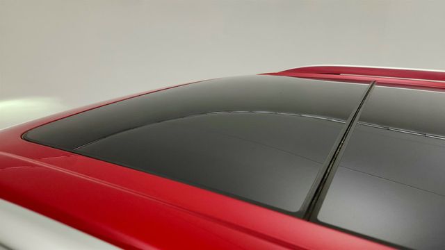 2022 Ford Explorer Limited 4WD w/ Equipment Group 301A & Twin Panel Moonroof - 23013136 - 9