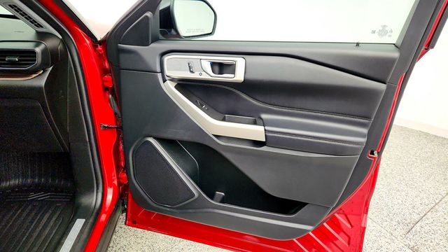 2022 Ford Explorer Limited 4WD w/ Equipment Group 301A & Twin Panel Moonroof - 23013136 - 26