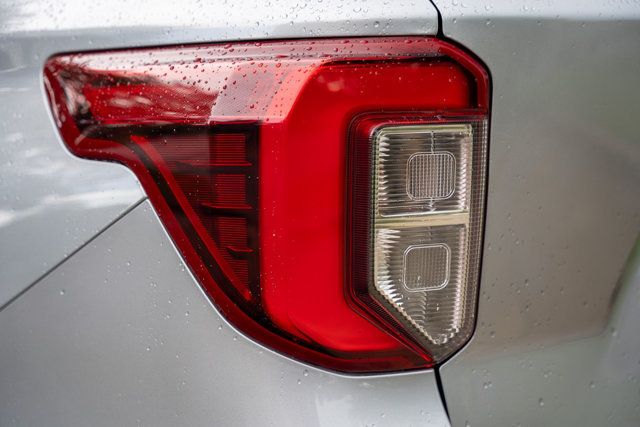 2022 Ford Explorer LocalTrade/ST-AWD/ST-HighPkg/TwinPanelMoonroof/BackupCamera - 23032073 - 10