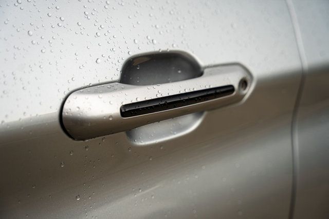 2022 Ford Explorer LocalTrade/ST-AWD/ST-HighPkg/TwinPanelMoonroof/BackupCamera - 23032073 - 16