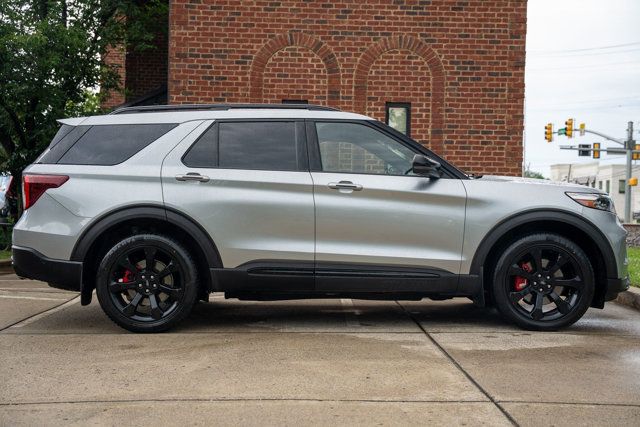 2022 Ford Explorer LocalTrade/ST-AWD/ST-HighPkg/TwinPanelMoonroof/BackupCamera - 23032073 - 3