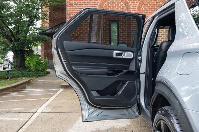 2022 Ford Explorer LocalTrade/ST-AWD/ST-HighPkg/TwinPanelMoonroof/BackupCamera - 23032073 - 45