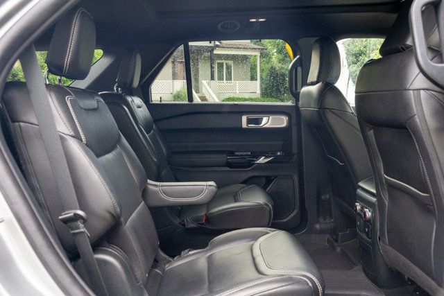 2022 Ford Explorer LocalTrade/ST-AWD/ST-HighPkg/TwinPanelMoonroof/BackupCamera - 23032073 - 50