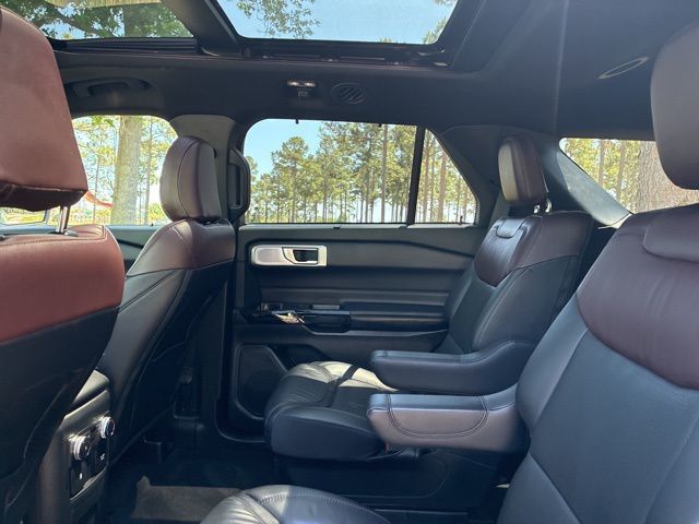 2022 Ford Explorer Platinum 4WD - 23013718 - 21