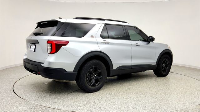 2022 Ford Explorer w/ Twin Panel Moonroof & Remote Window Operation - 23009692 - 4