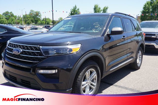 2022 Ford Explorer XLT 4WD's photo