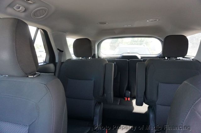 2022 Ford Explorer XLT 4WD - 23029910 - 5
