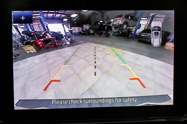 2022 Ford Explorer XLT 4WD - 22928869 - 26