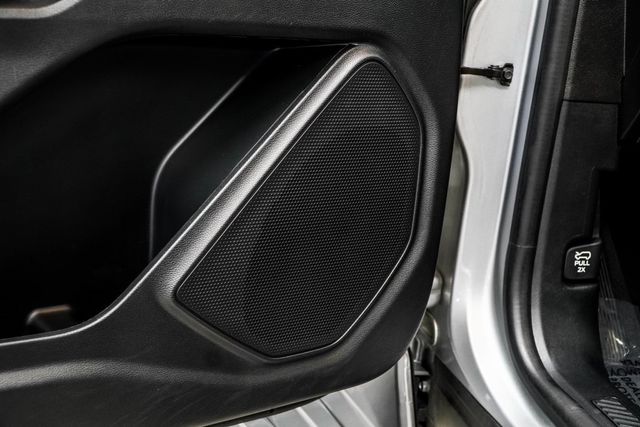 2022 Ford Explorer XLT 4WD - 22928869 - 40