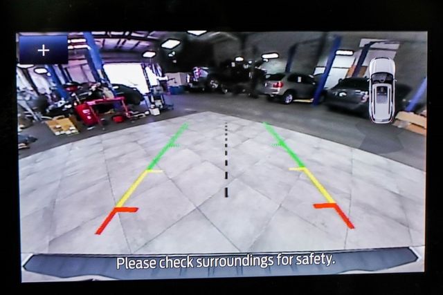 2022 Ford Explorer XLT 4WD - 22930150 - 27