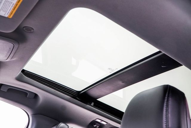 2022 Ford Explorer XLT 4WD - 22930150 - 40