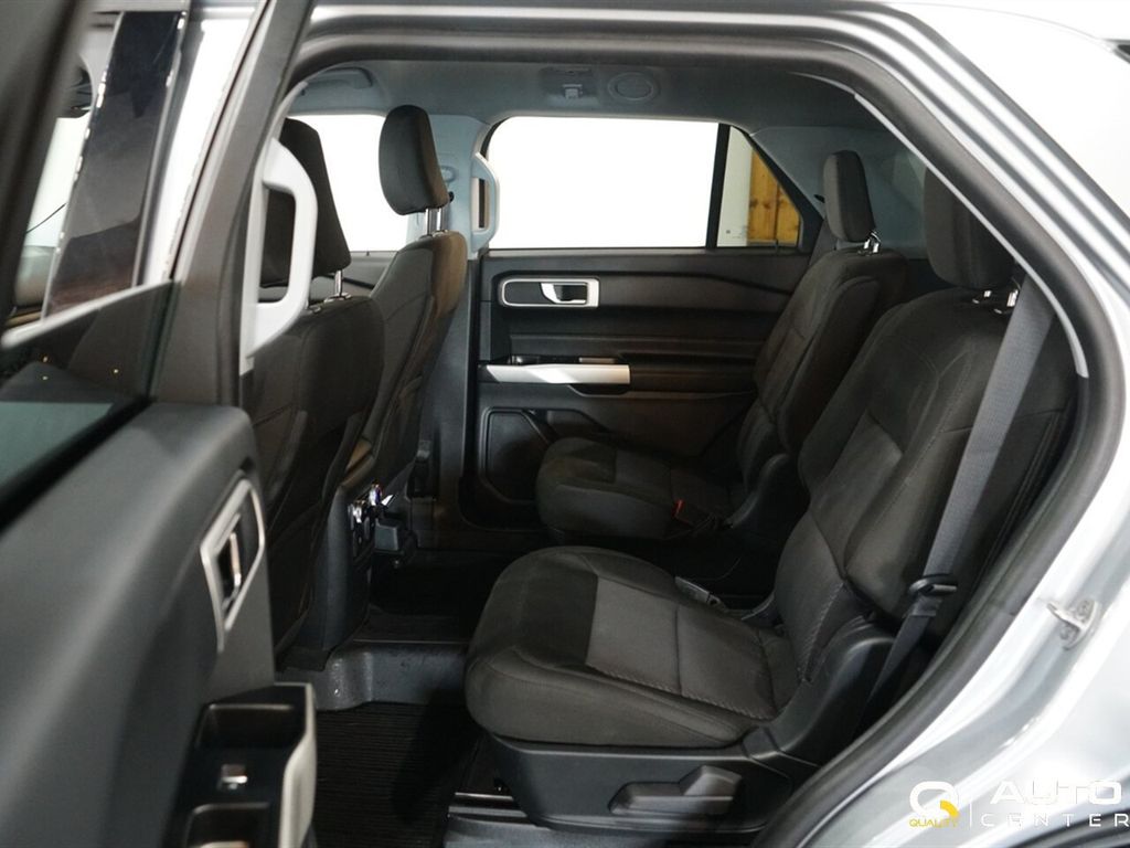 2022 Ford Explorer XLT 4WD - 23056546 - 24