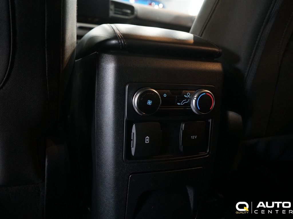 2022 Ford Explorer XLT 4WD - 23056546 - 26