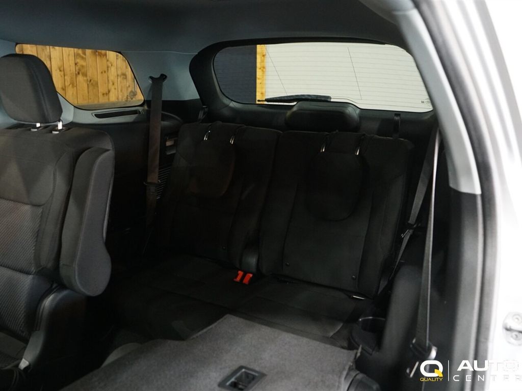 2022 Ford Explorer XLT 4WD - 23056546 - 27